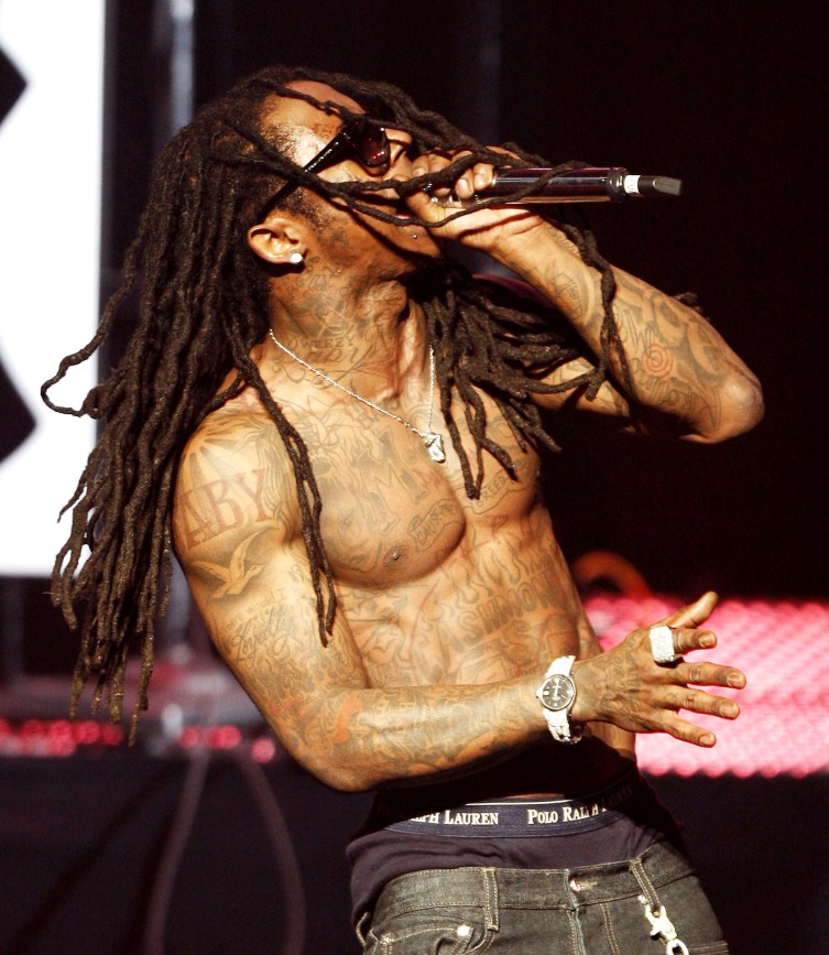 753px x 867px - Not So Free, Weezy: Lil Wayne Denied UK Visa, Cancels European Tour |  TIME.com