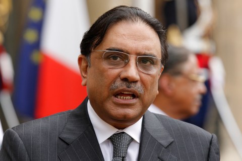 Pakistan's President Asif Ali Zardari speaks to journalists after a meeting with France's President Sarkozy at the Elysee Palace in Paris