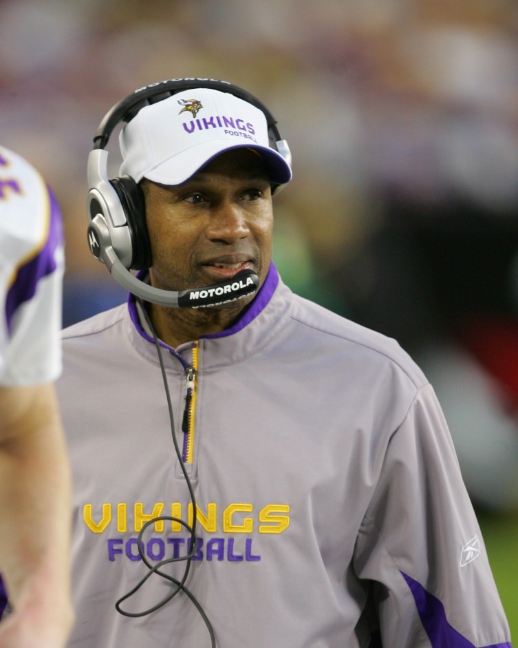 Leslie Frazier Fired as Head Coach of Minnesota Vikings