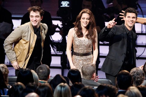 Actors Robert Pattinson, Kristen Stewart and Taylor Lautner of the "Twilight" films at the People's Choice Awards