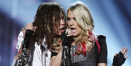 Steven Tyler and Carrie Underwood perform "Walk This Way"at the 46th annual Academy of Country Music Awards in Las Vegas