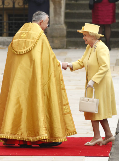 The Queen turns trend setter with her Launer London handbag