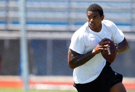 Oakland Raiders: 10 Reasons Why Terrelle Pryor Looks Good in