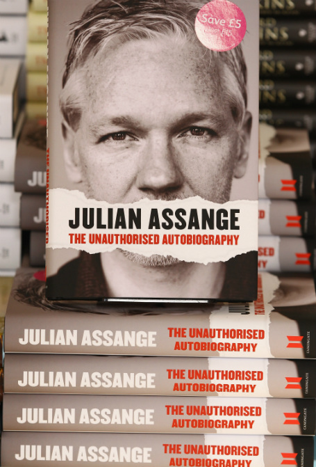 Julian Assange’s Memoir Published, Without Consent | TIME.com