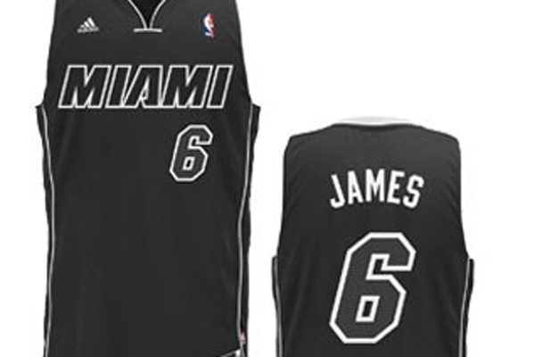 Miami Heat Removes the Red From Its Alternate Jerseys