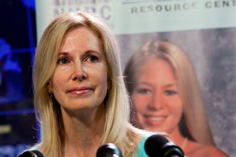 Beth Holloway, whose daughter Natalee disappeared five years ago in Aruba, speaks at the launch of the Natalee Holloway Resource Center in Washington