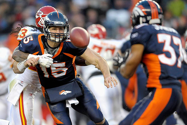 Tebow, Broncos in playoffs despite 7-3 loss to KC - The San Diego