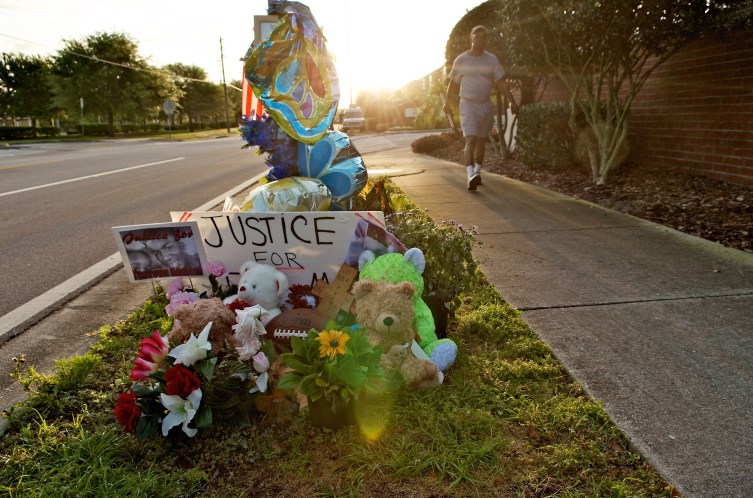 Trayvon Martin's Death Sparks National Outrage, Mourning (PHOTOS ...