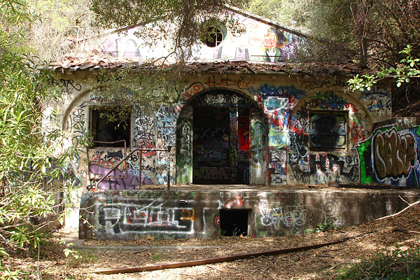 600px x 400px - Hitler's Hollywood Bunker Housed 1930s Nazi Sympathizers | TIME.com