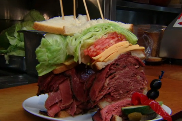 Carnegie Deli Debuts Jetbow Sandwich For Tim Tebow S New York Arrival Time Com