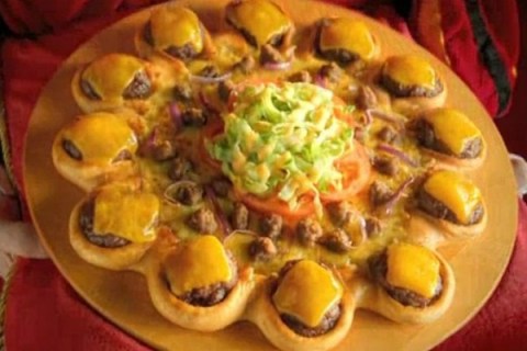 The Crown Crust Cheeseburger Pizza