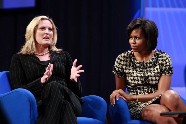 Michelle Obama and Ann Romney Battle It Out… In a Cookie Bake-Off