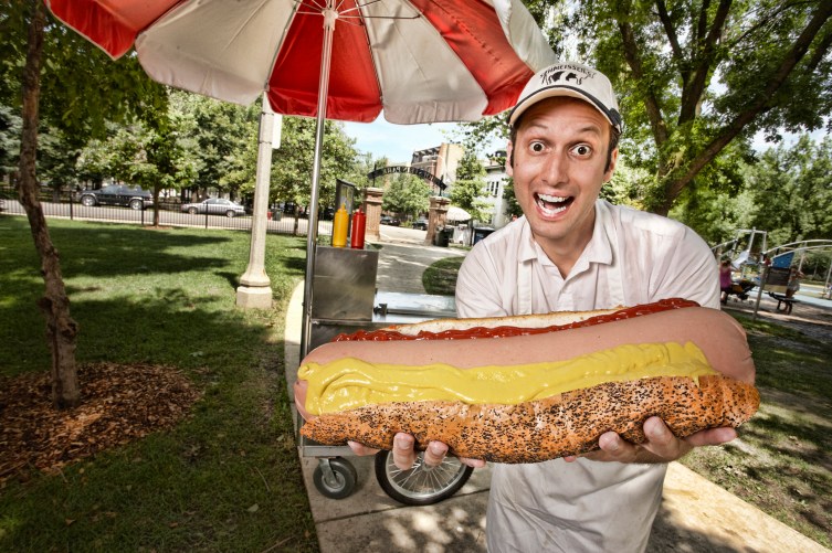 largest-commercially-available-hot-dog-guinness-world-records-10-of