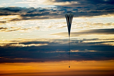 Felix Baumgartner's 18 Mile Space Jump