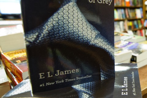 Copies of the book "Fifty Shades of Grey"