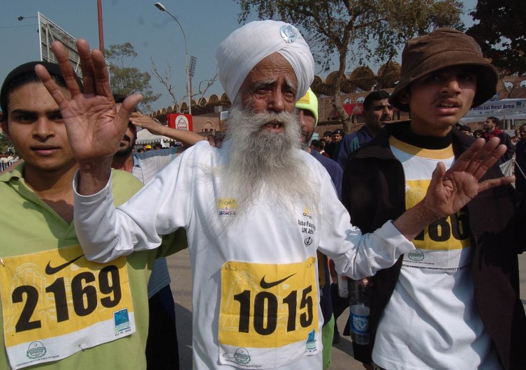 ‘World’s Oldest’ Marathon Runner to Retire after One Final Race