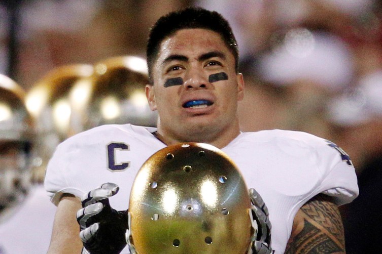 After a Notorious Hoax, Te'o Focuses on His Career With the Low