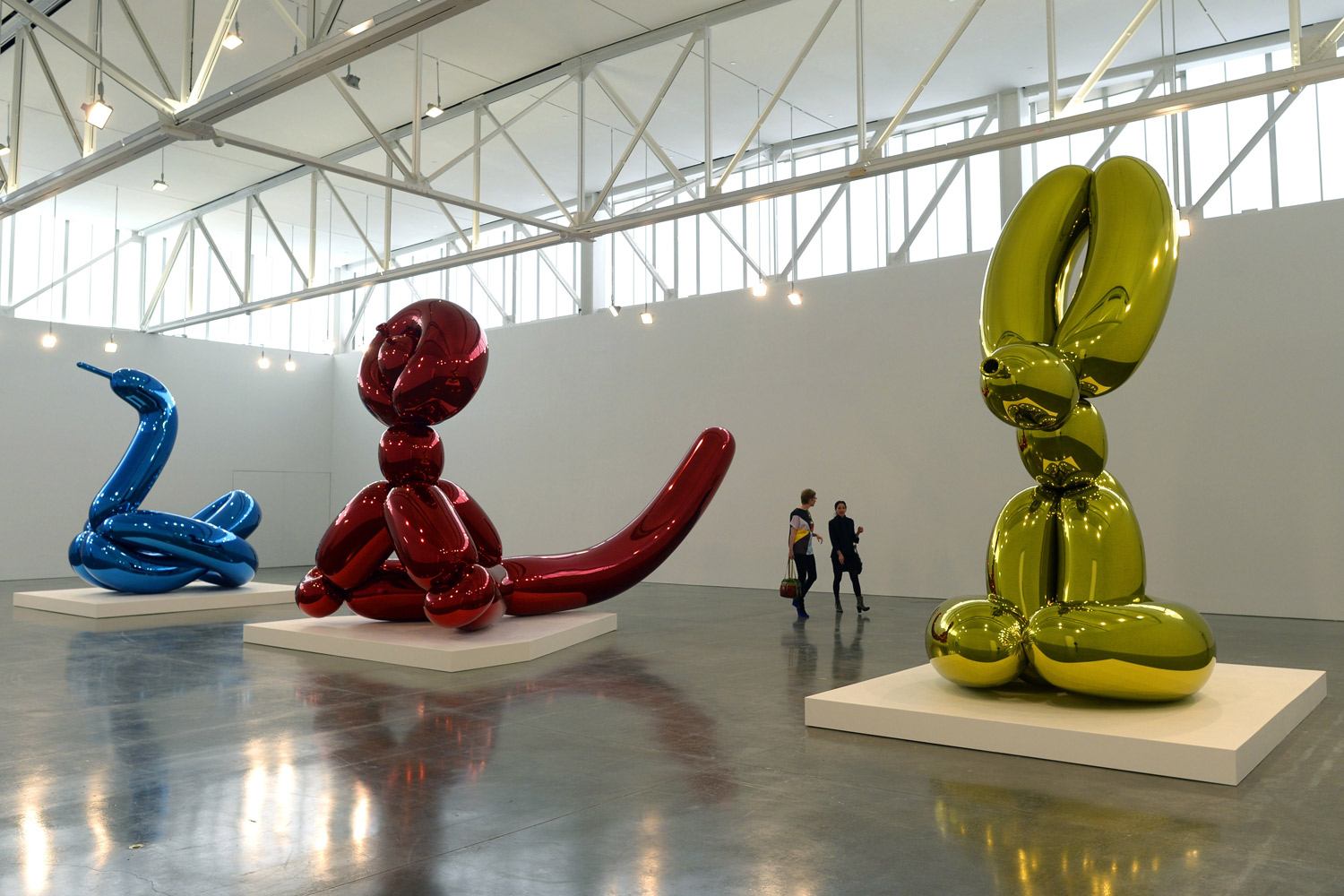 Jeff Koons, (L-R) Balloon Swan (Blue), Balloon Monkey (Red), Balloon Rabbit (Yellow), May 9, 2013, Gagosian Gallery, New Yor, NY, USA.