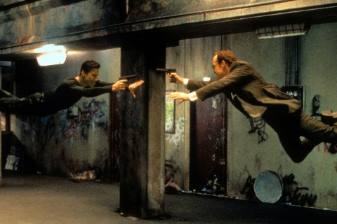 Keanu Reeves And Hugo Weaving In 'The Matrix'