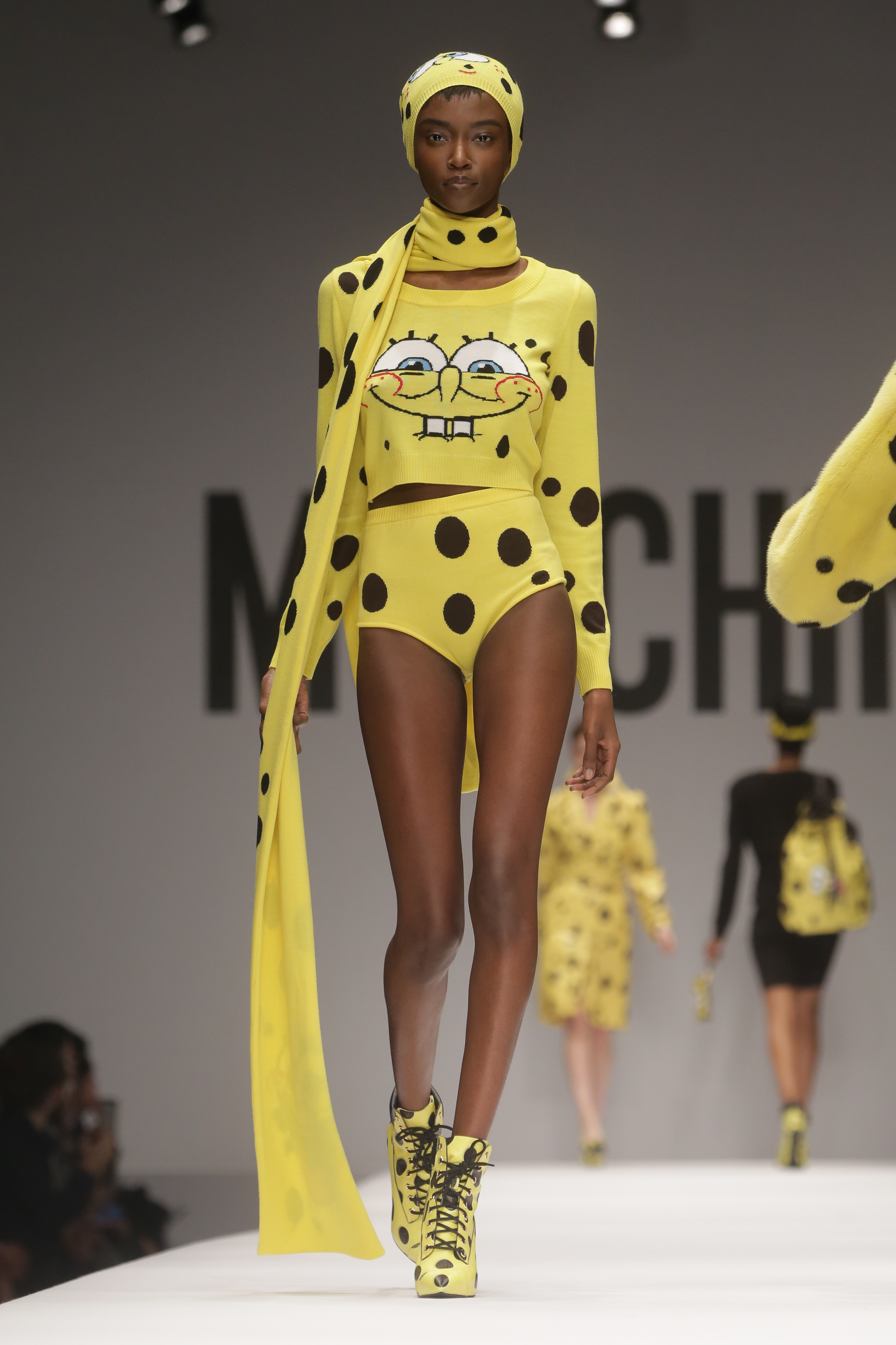 Moschino McDonalds Jer